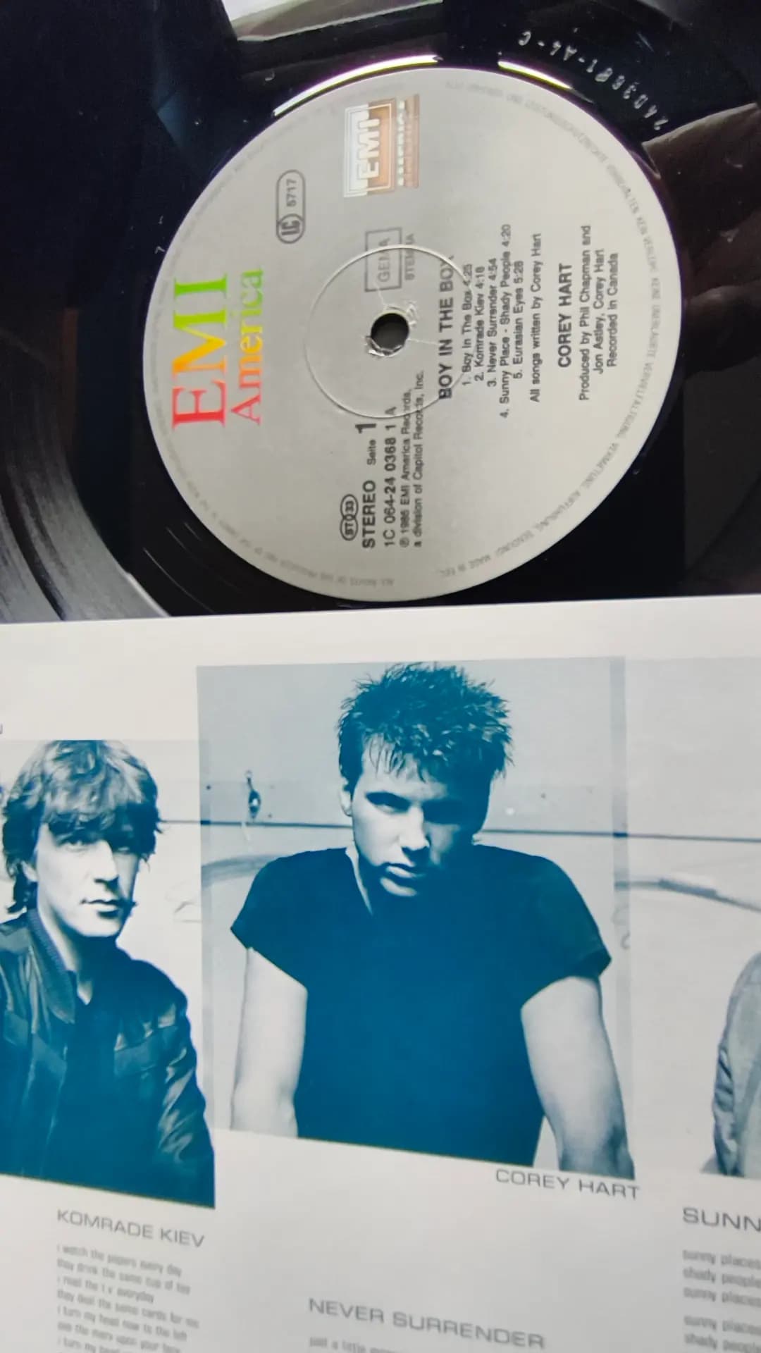 Główne zdjęcie - Corey Hart - Boy In The Box