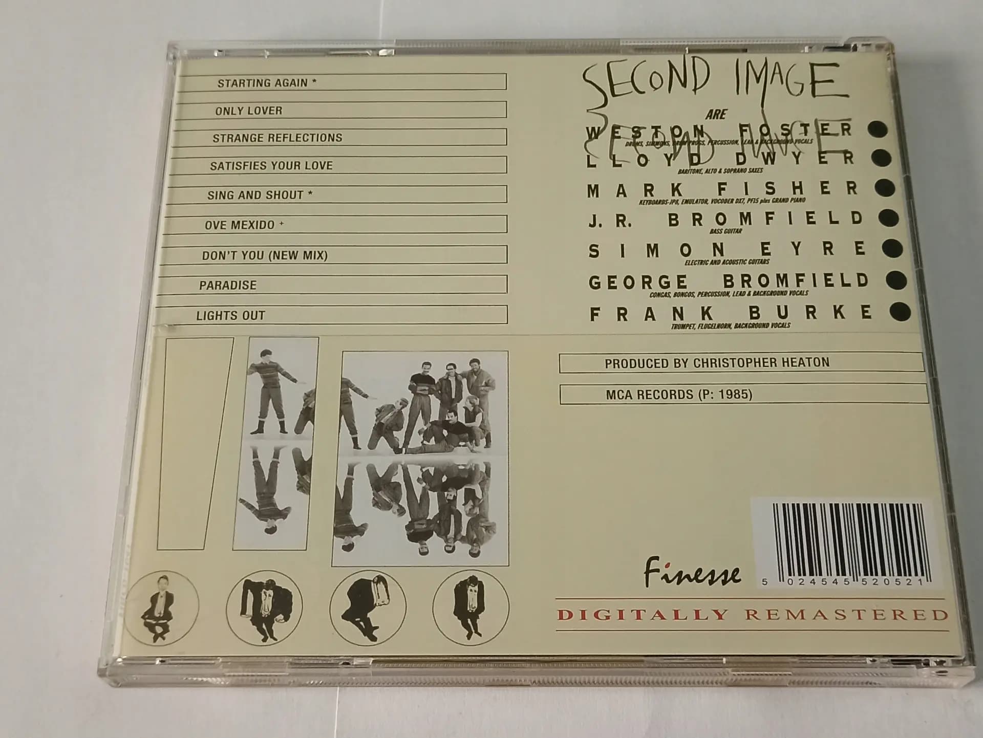 Główne zdjęcie - Second Image - Strange Reflections