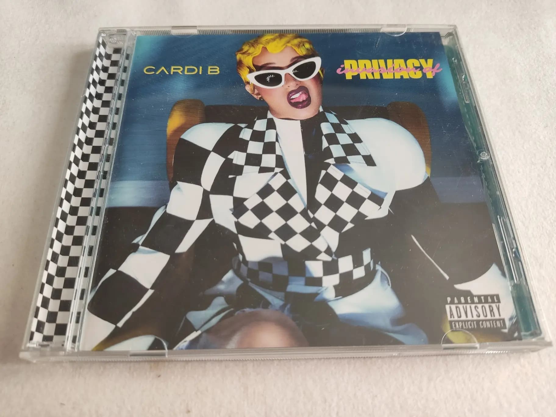 Główne zdjęcie - Cardi B - Invasion Of Privacy