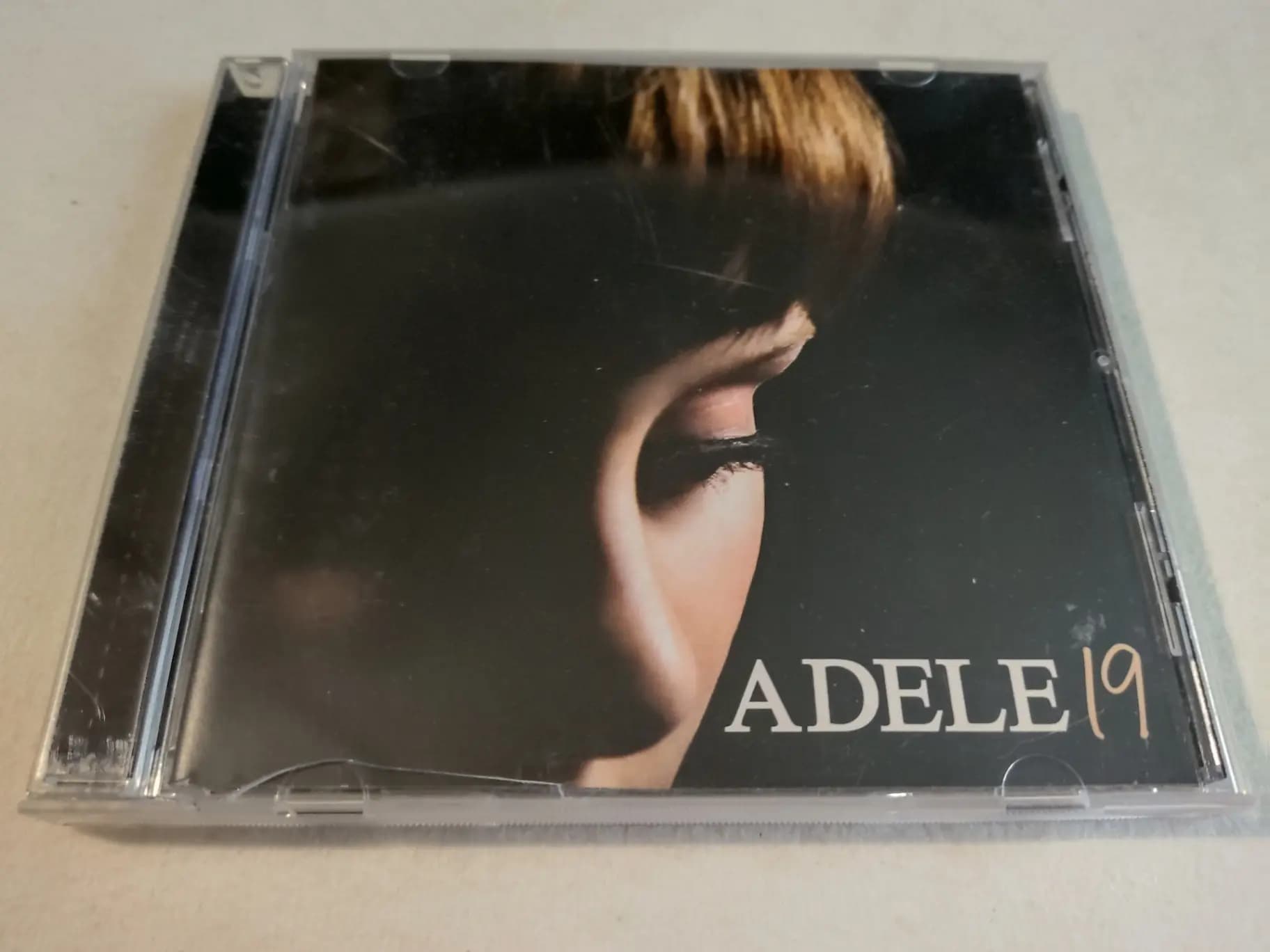 Główne zdjęcie - Adele  - 19