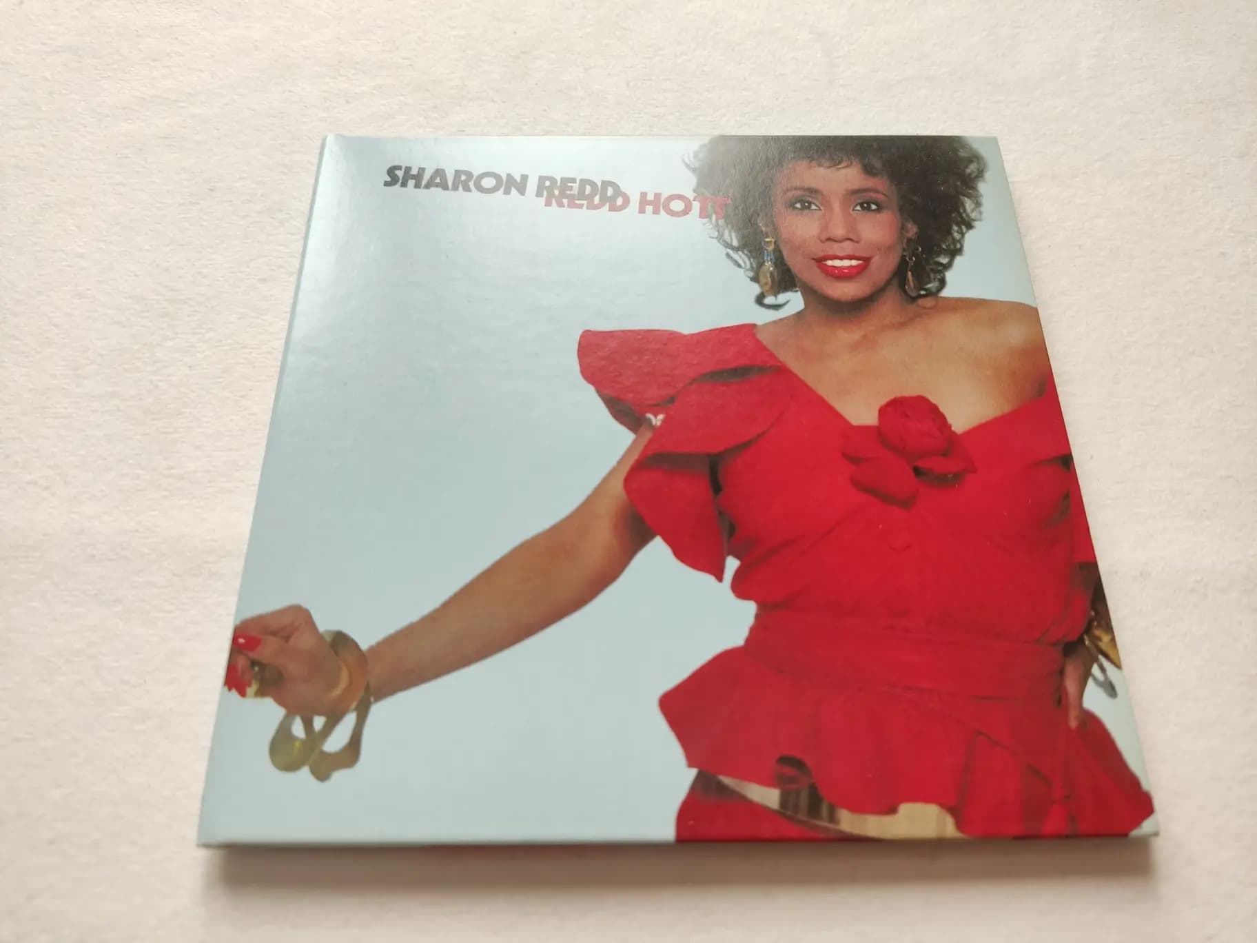 Główne zdjęcie - Sharon Redd - Redd Hott