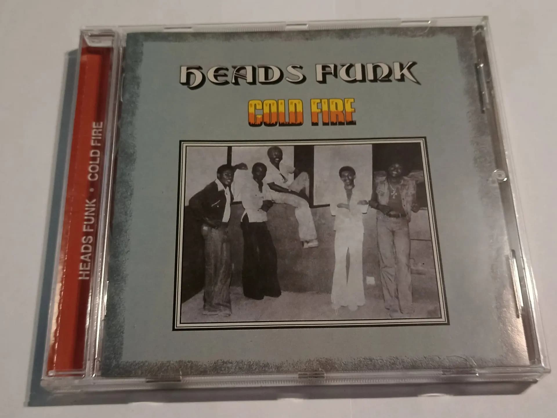 Główne zdjęcie - Heads Funk - Cold Fire
