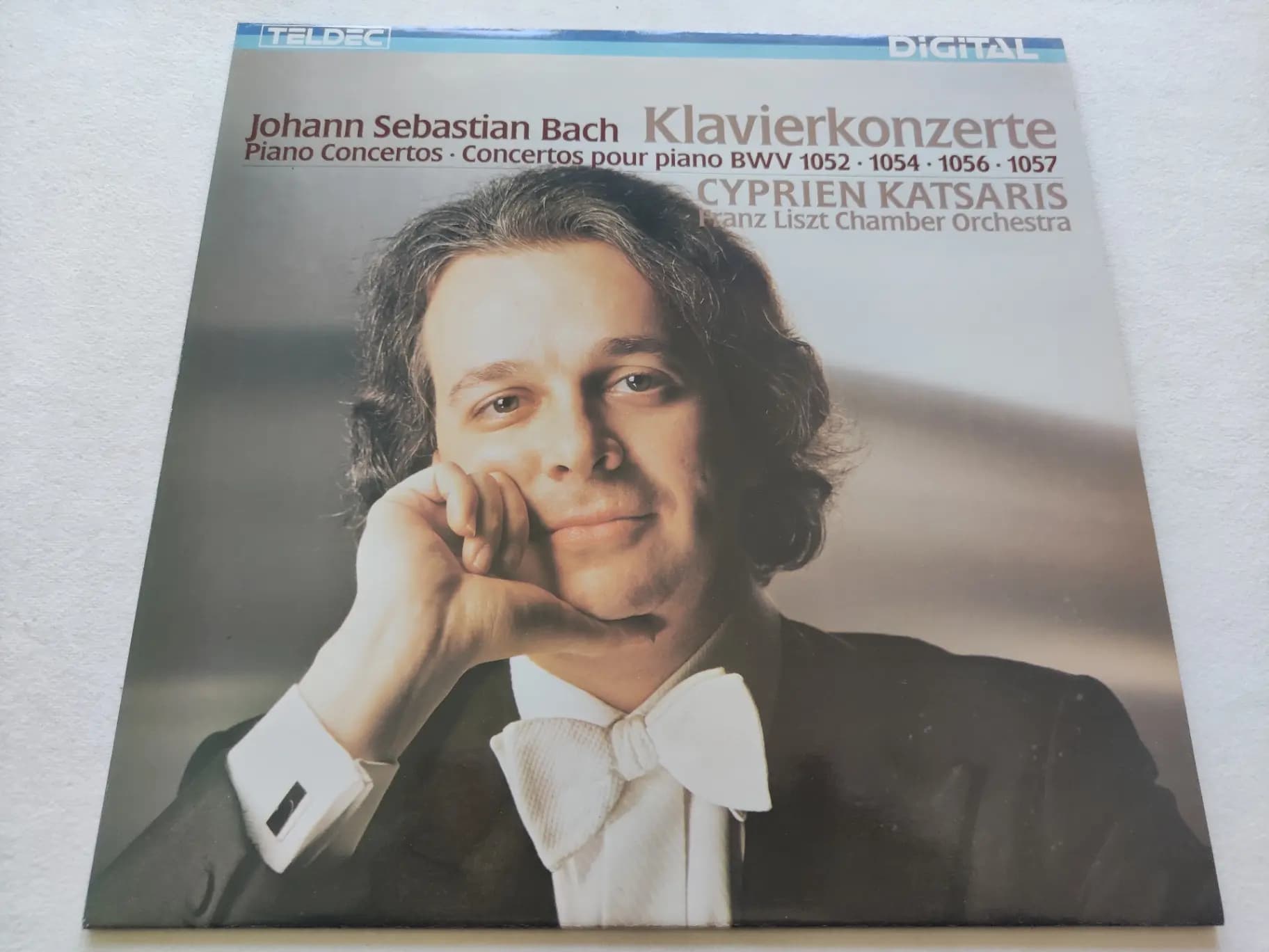 Klavierkonzerte  Pour Piano BWV 1052  1054  1056  1057 - Bach, Katsaris