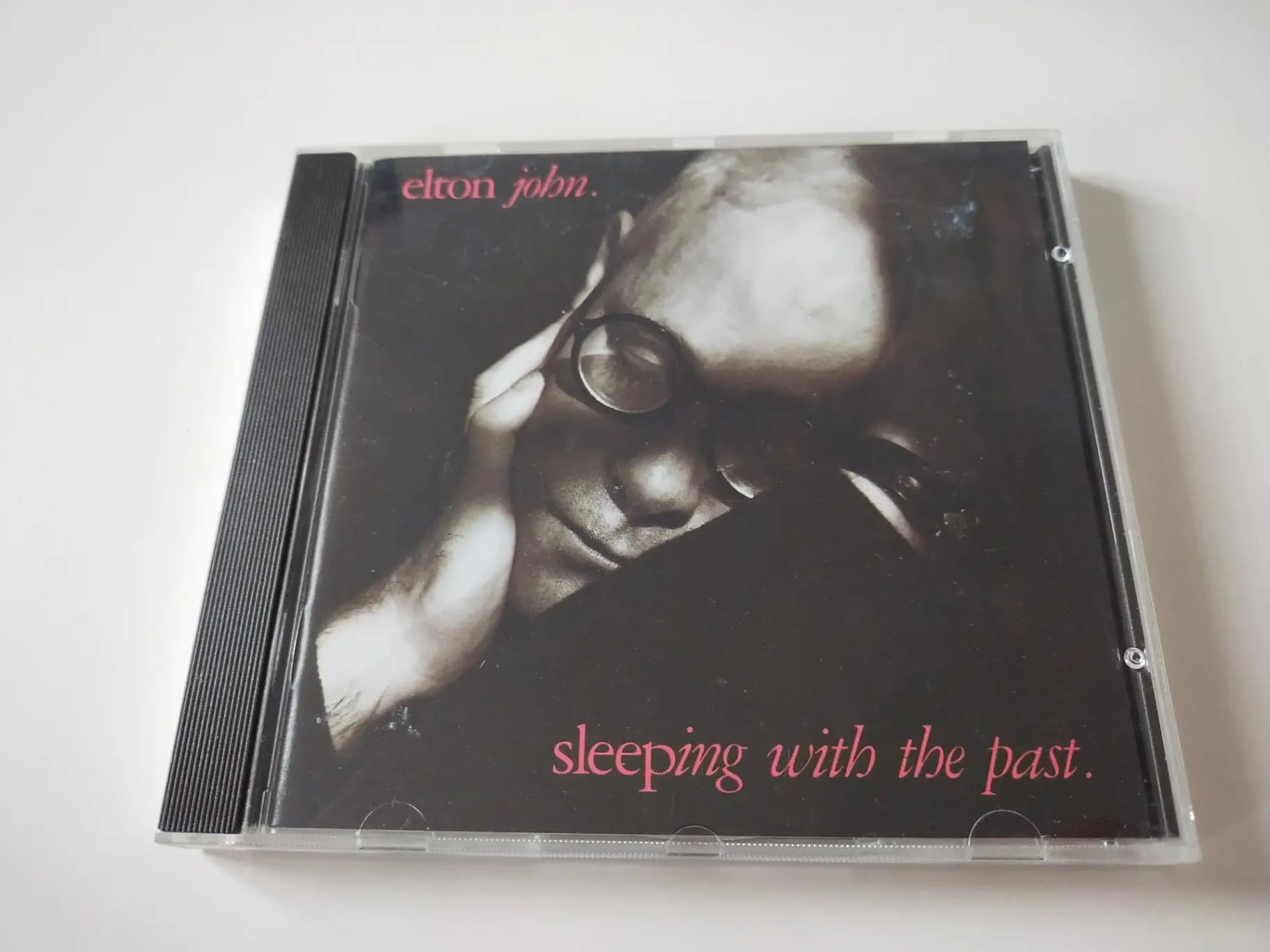 Główne zdjęcie - Elton John - Sleeping With The Past