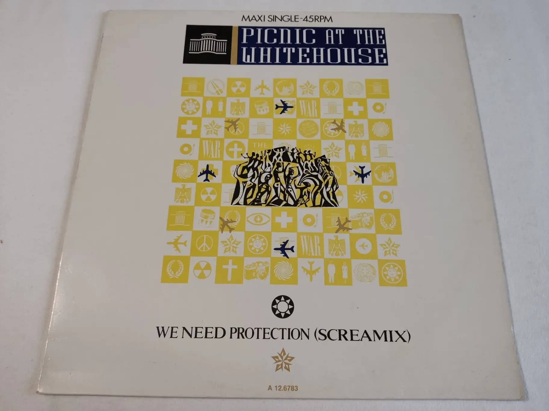 Główne zdjęcie - Picnic At The Whitehouse - We Need Protection (Screamix)