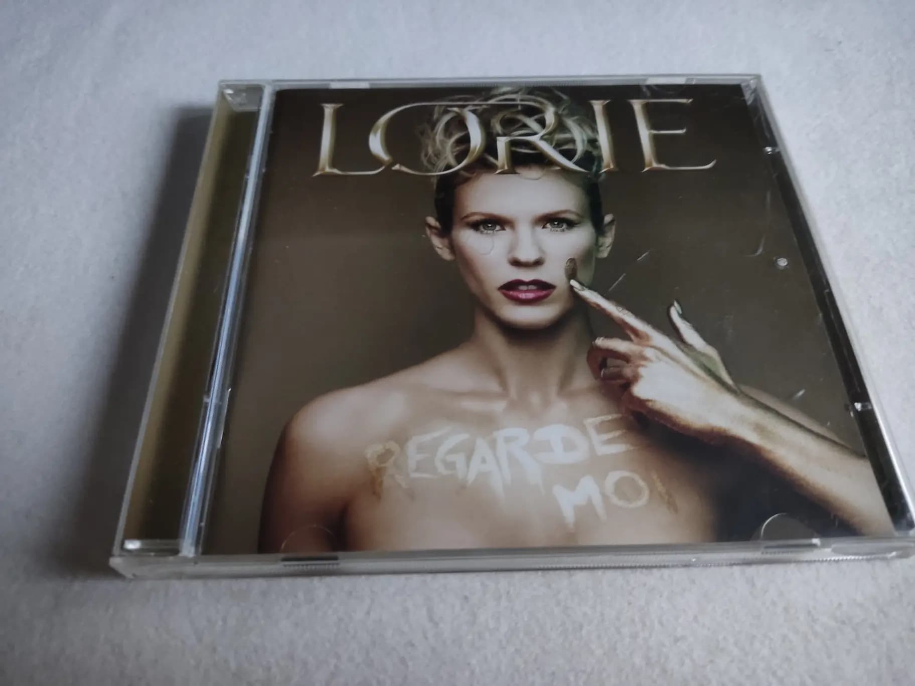 Główne zdjęcie - Lorie - Regarde-Moi