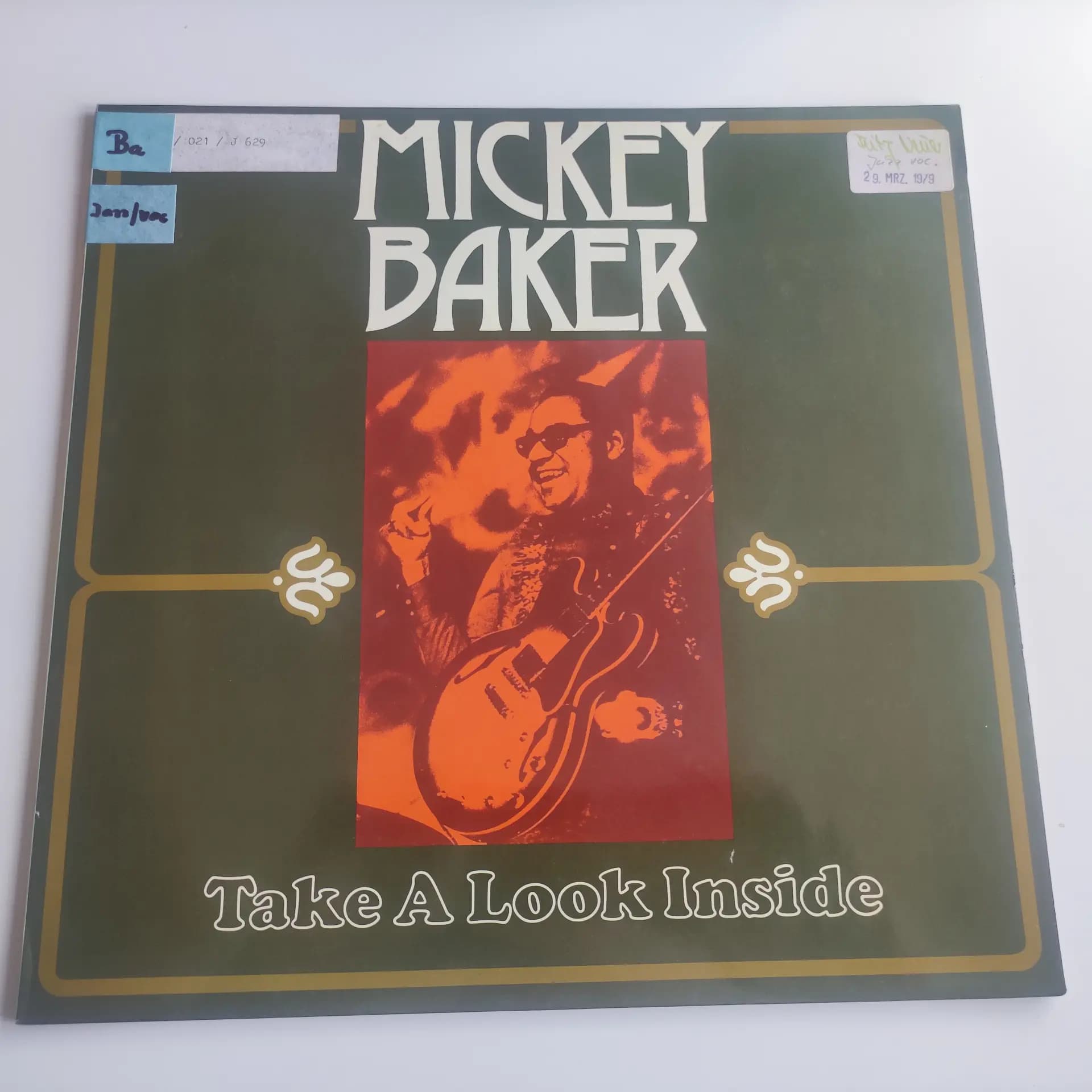 Okładka płyty Mickey Baker - Take A Look Inside