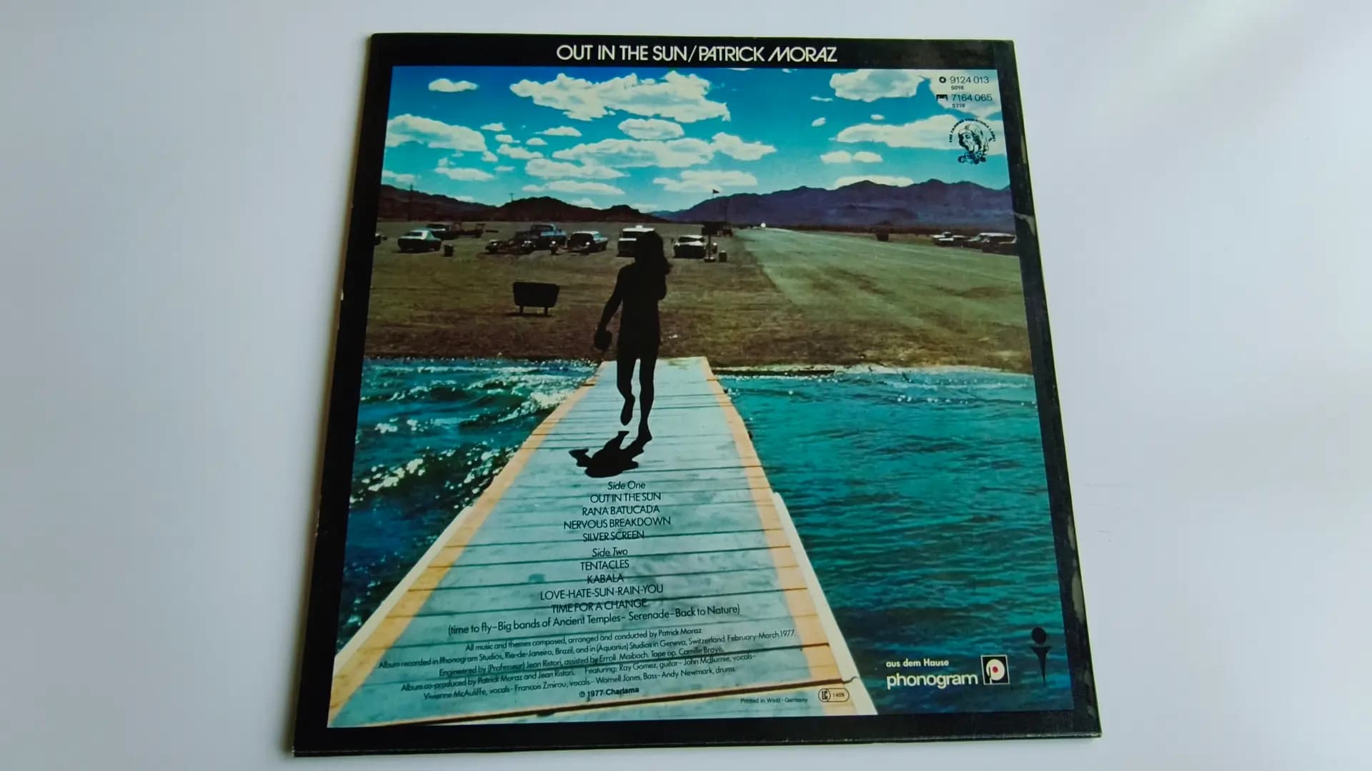 Główne zdjęcie - Patrick Moraz - Out In The Sun