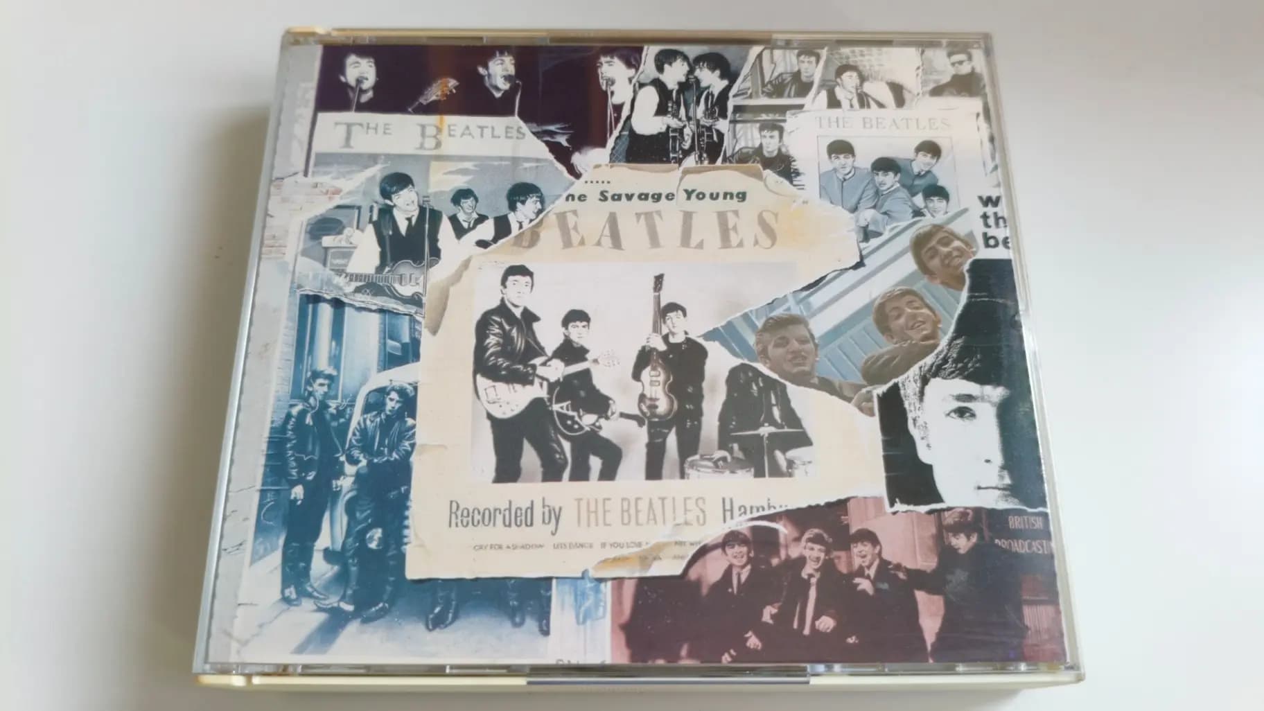 Okładka płyty The Beatles - Anthology 1