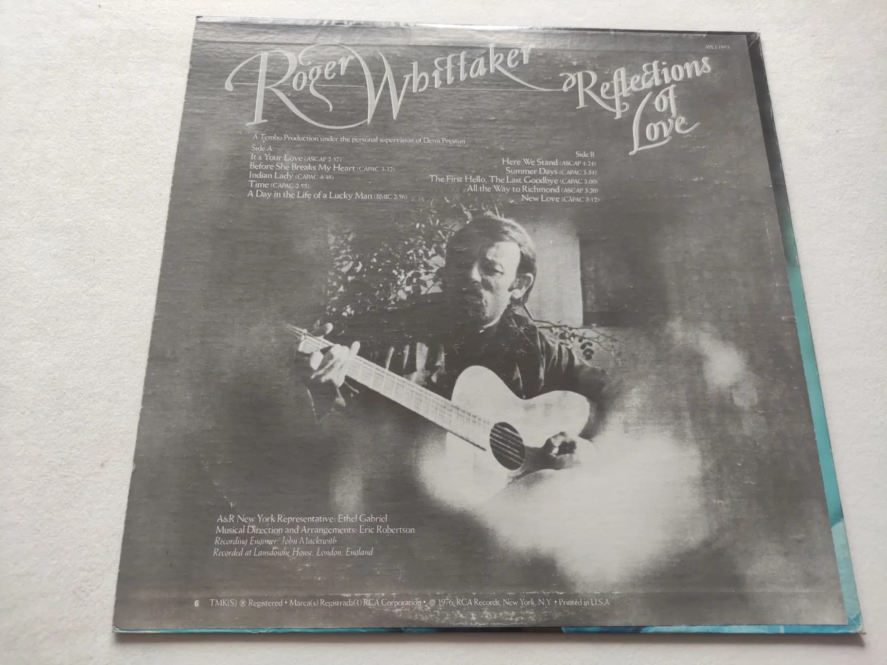 Główne zdjęcie - Roger Whittaker - Reflections Of Love