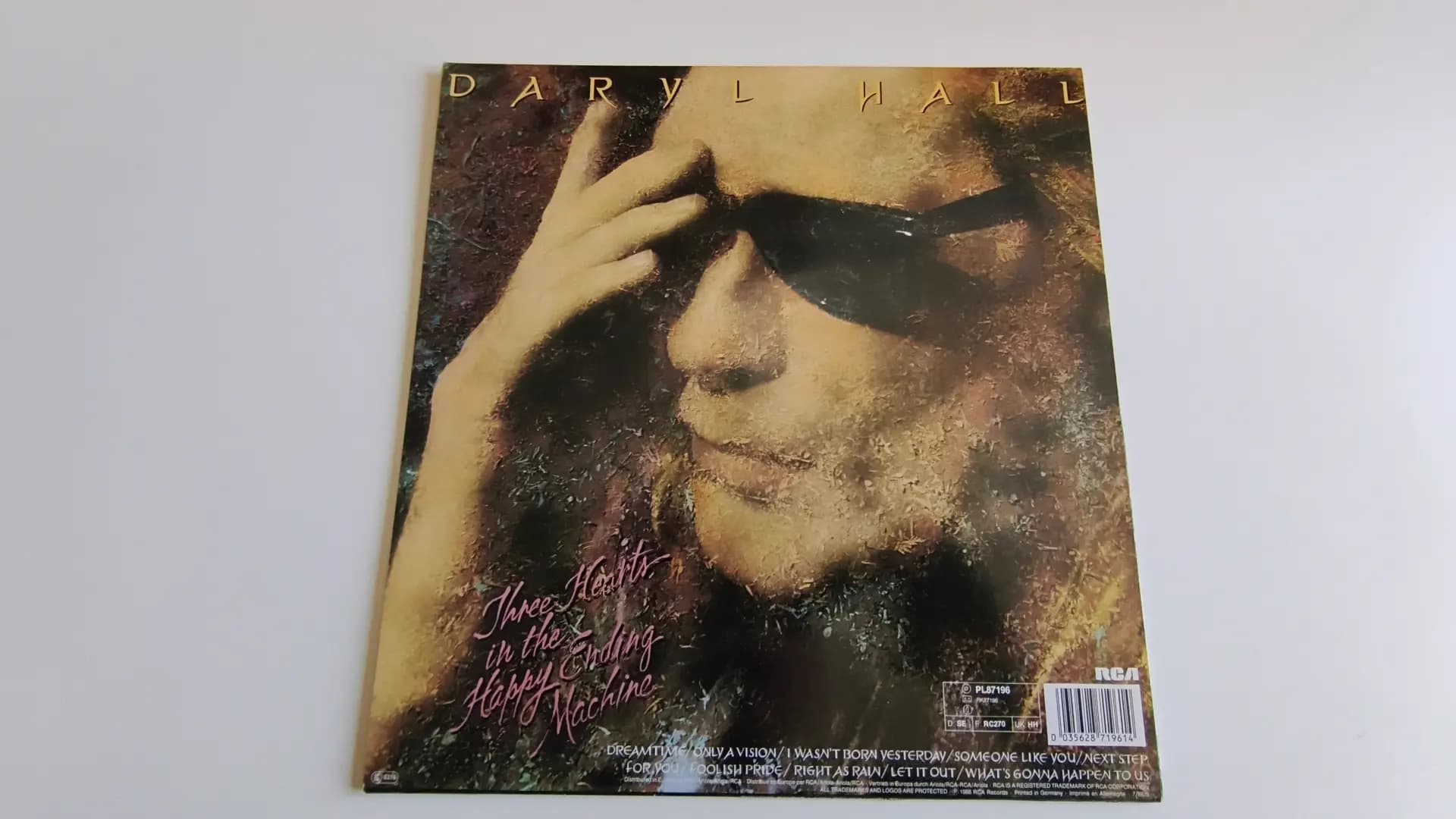 Główne zdjęcie - Daryl Hall - Three Hearts In The Happy Ending Machine