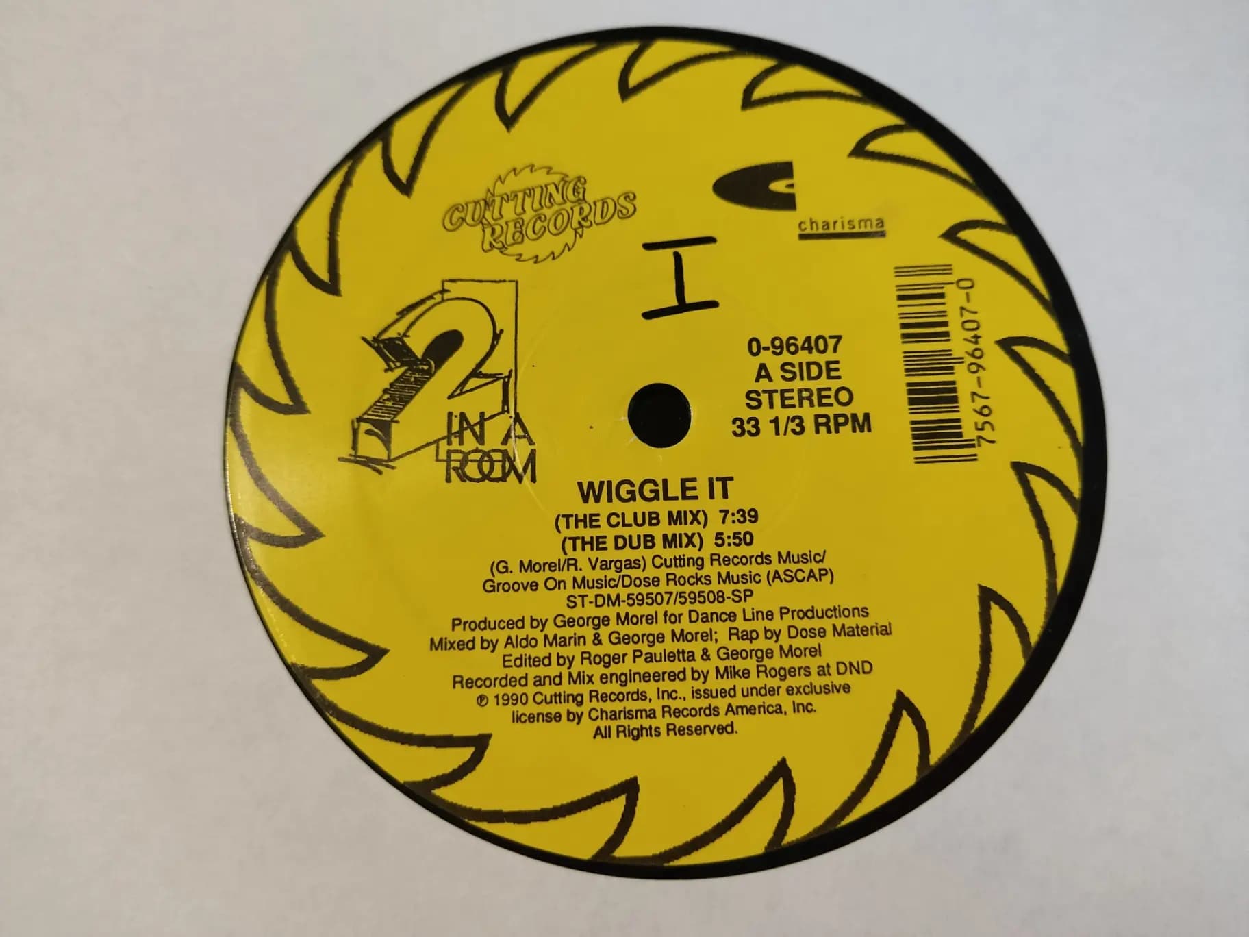 Główne zdjęcie - 2 In A Room - Wiggle It