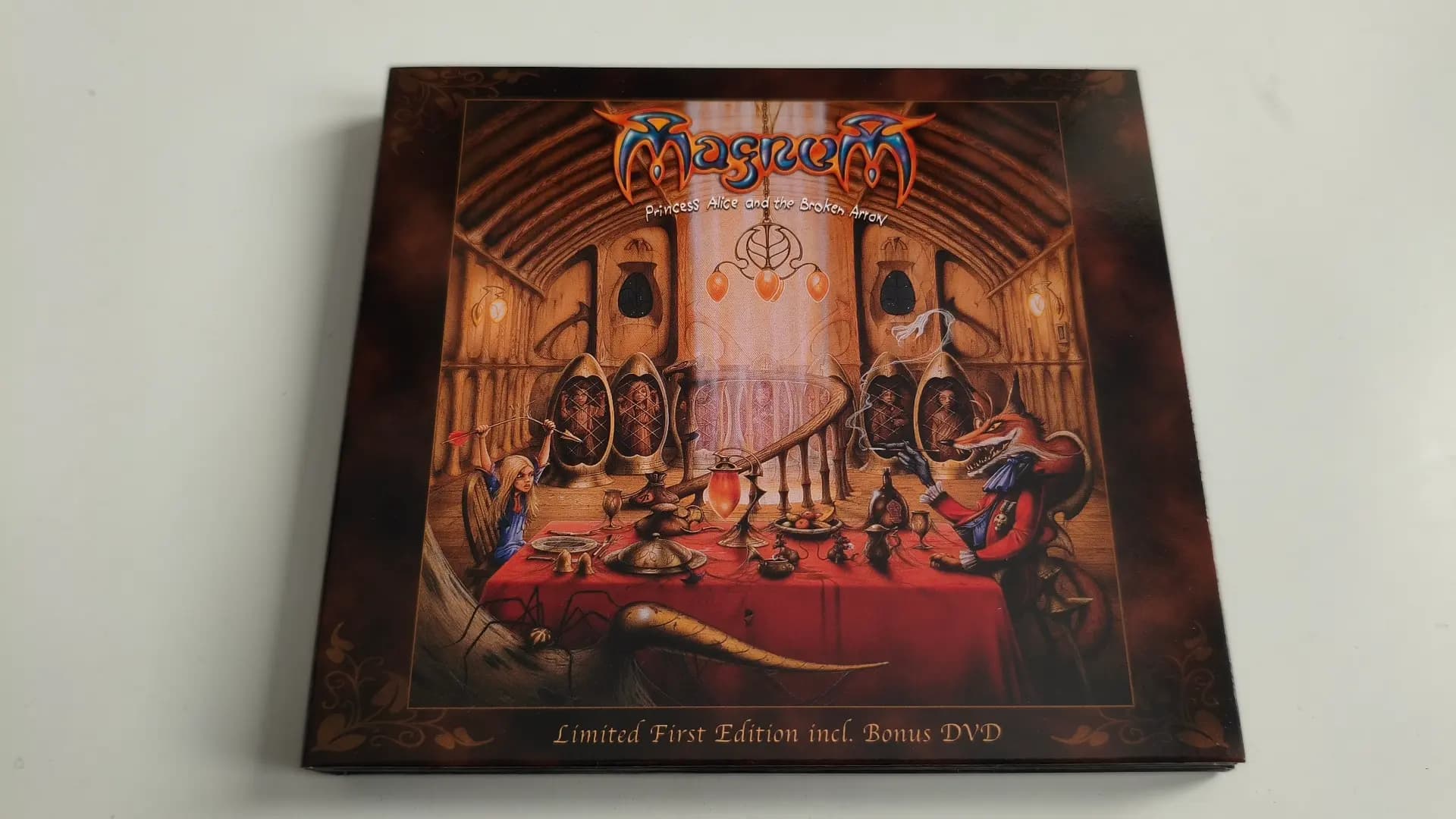 Okładka płyty Magnum - Princess Alice And The Broken Arrow