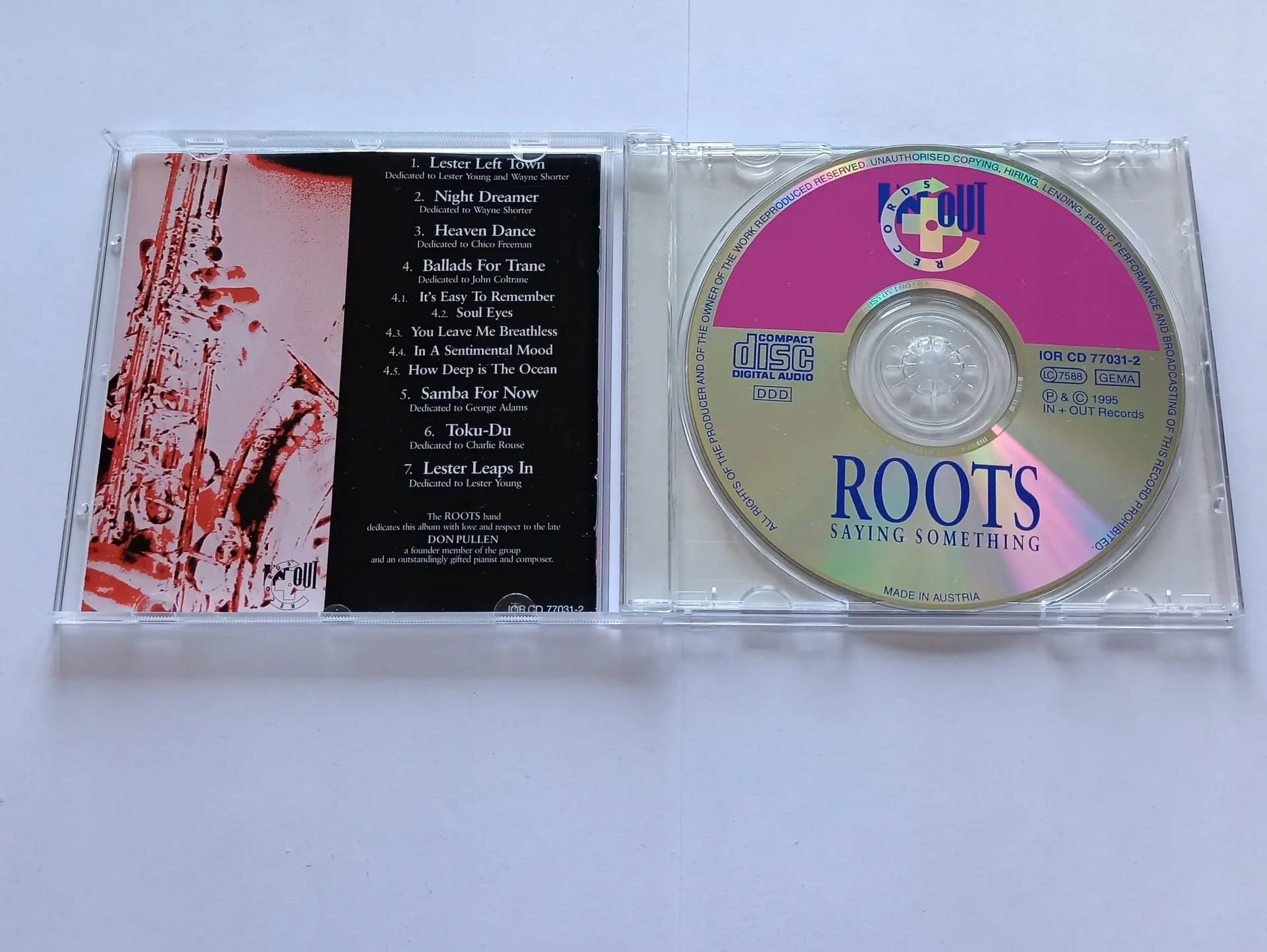 Główne zdjęcie - Roots - Saying Something