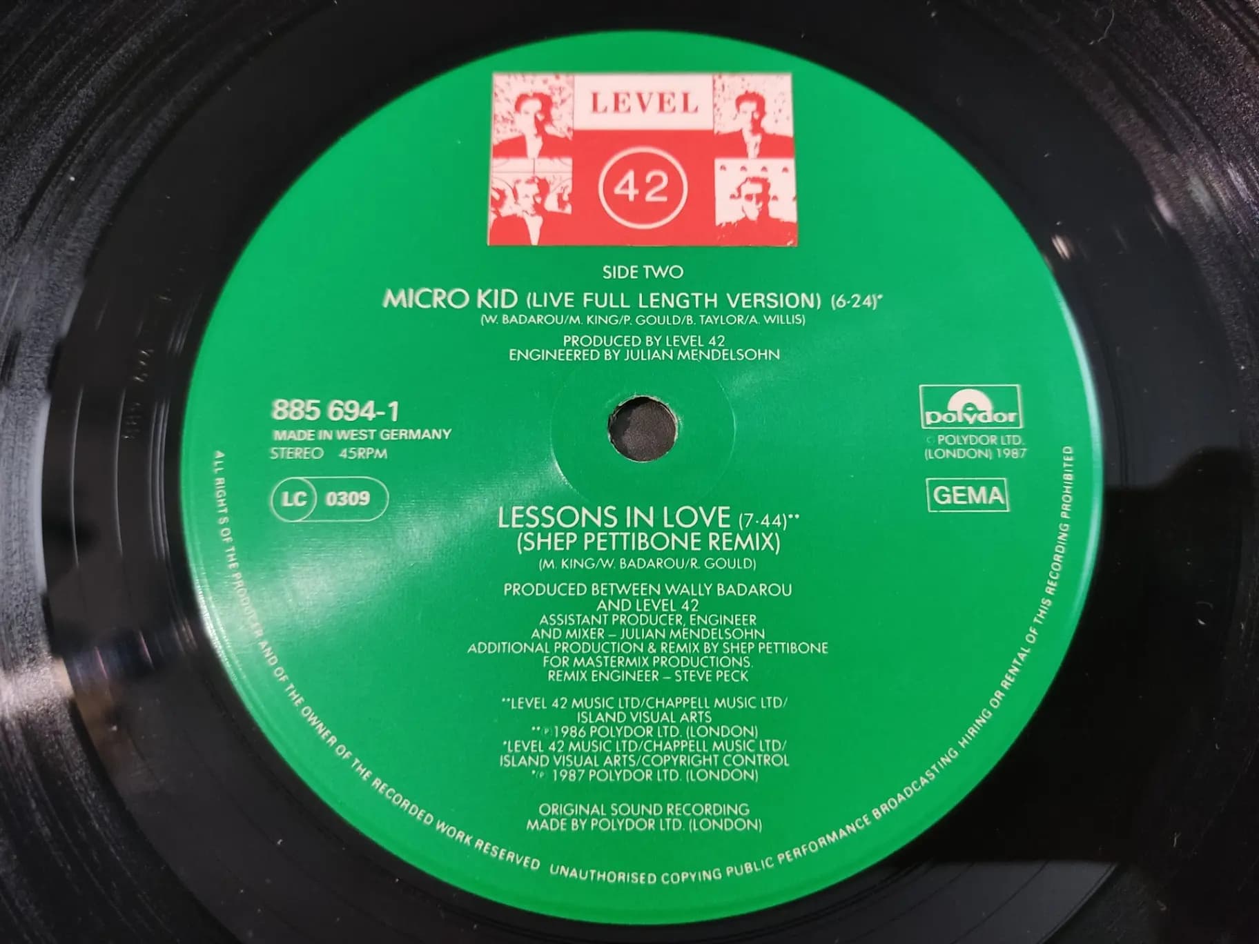 Główne zdjęcie - Level 42 - To Be With You Again