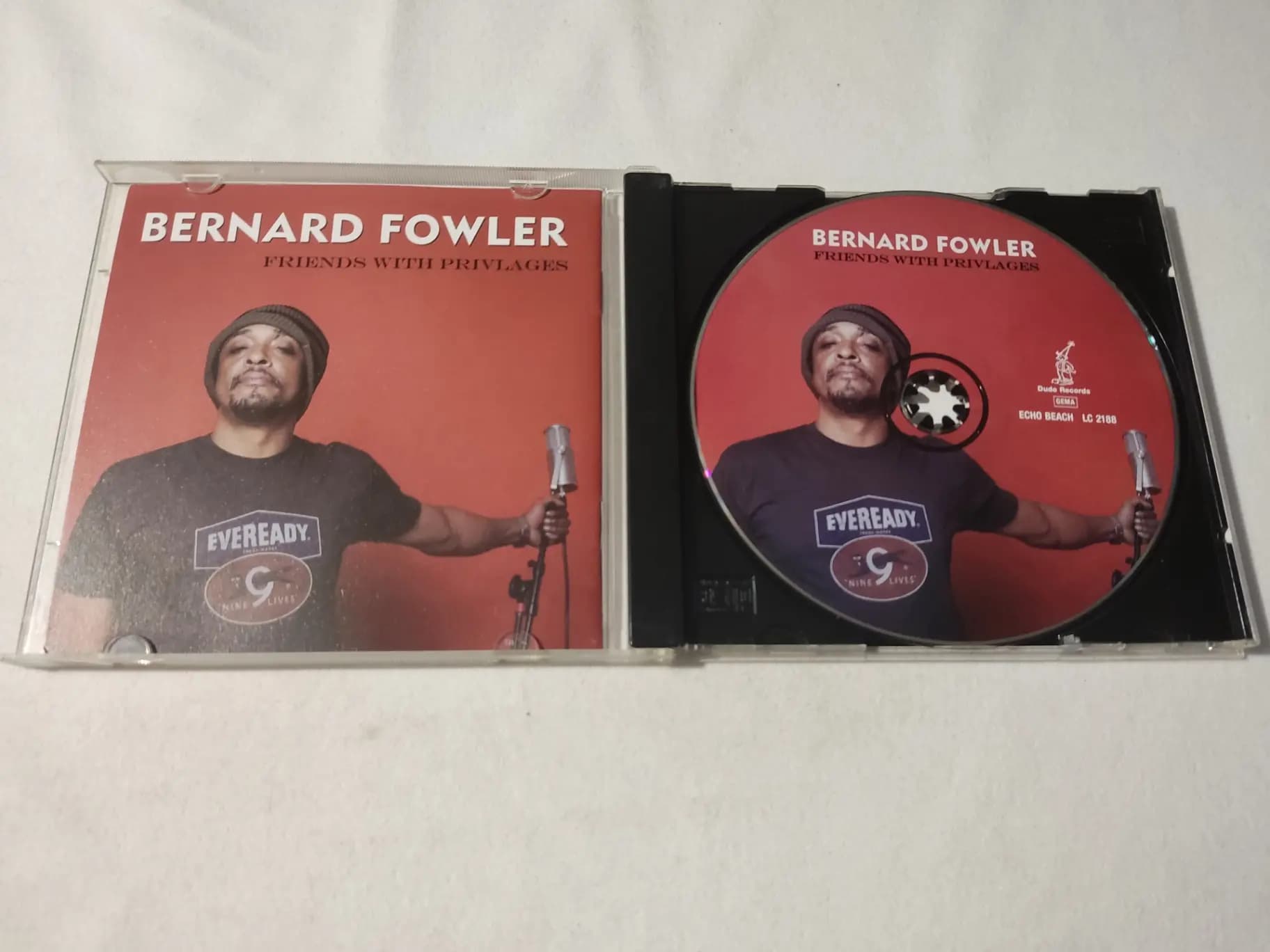 Główne zdjęcie - Bernard Fowler - Friends With Privileges