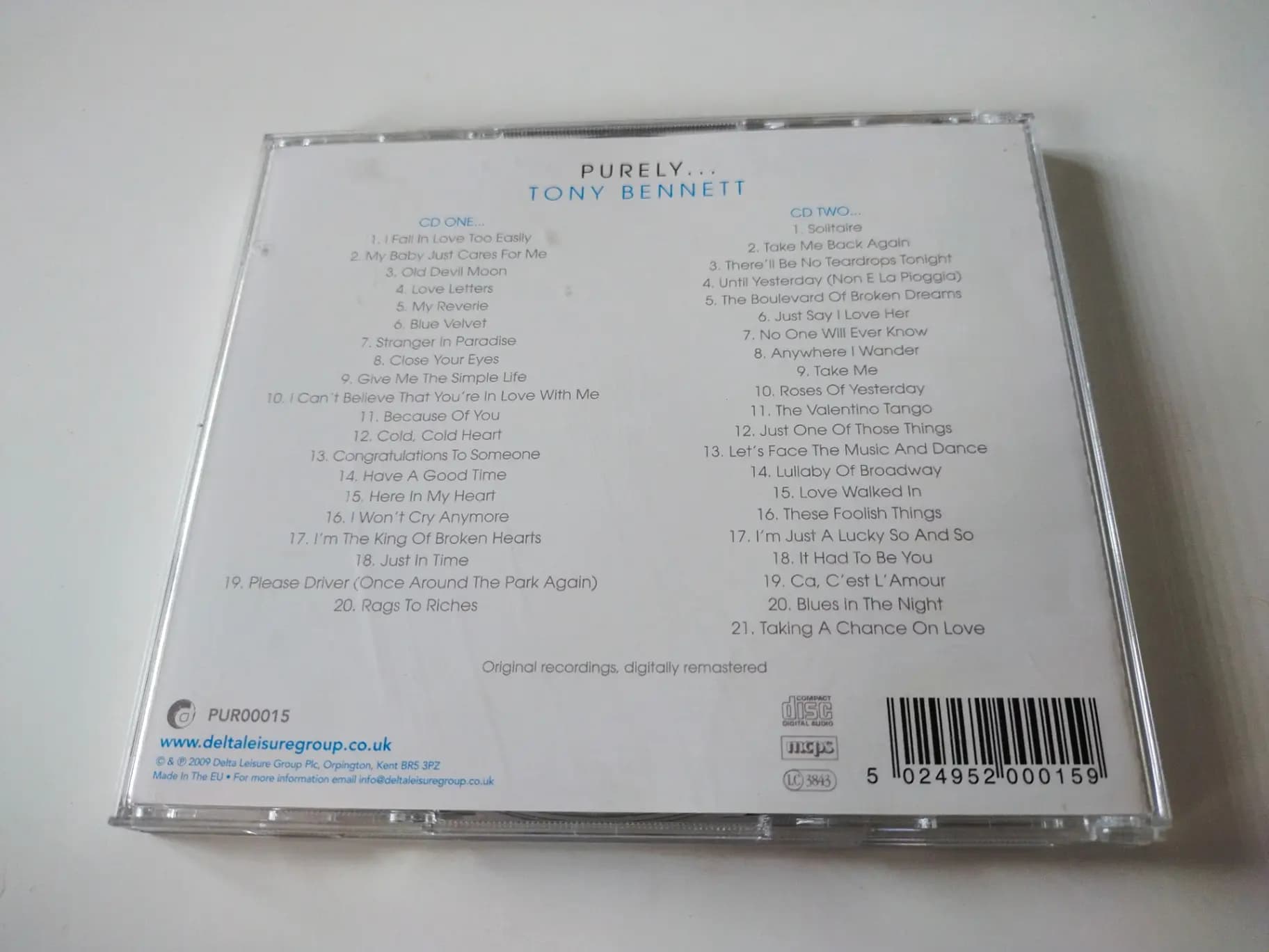 Główne zdjęcie - Tony Bennett - Purely... Tony Bennett