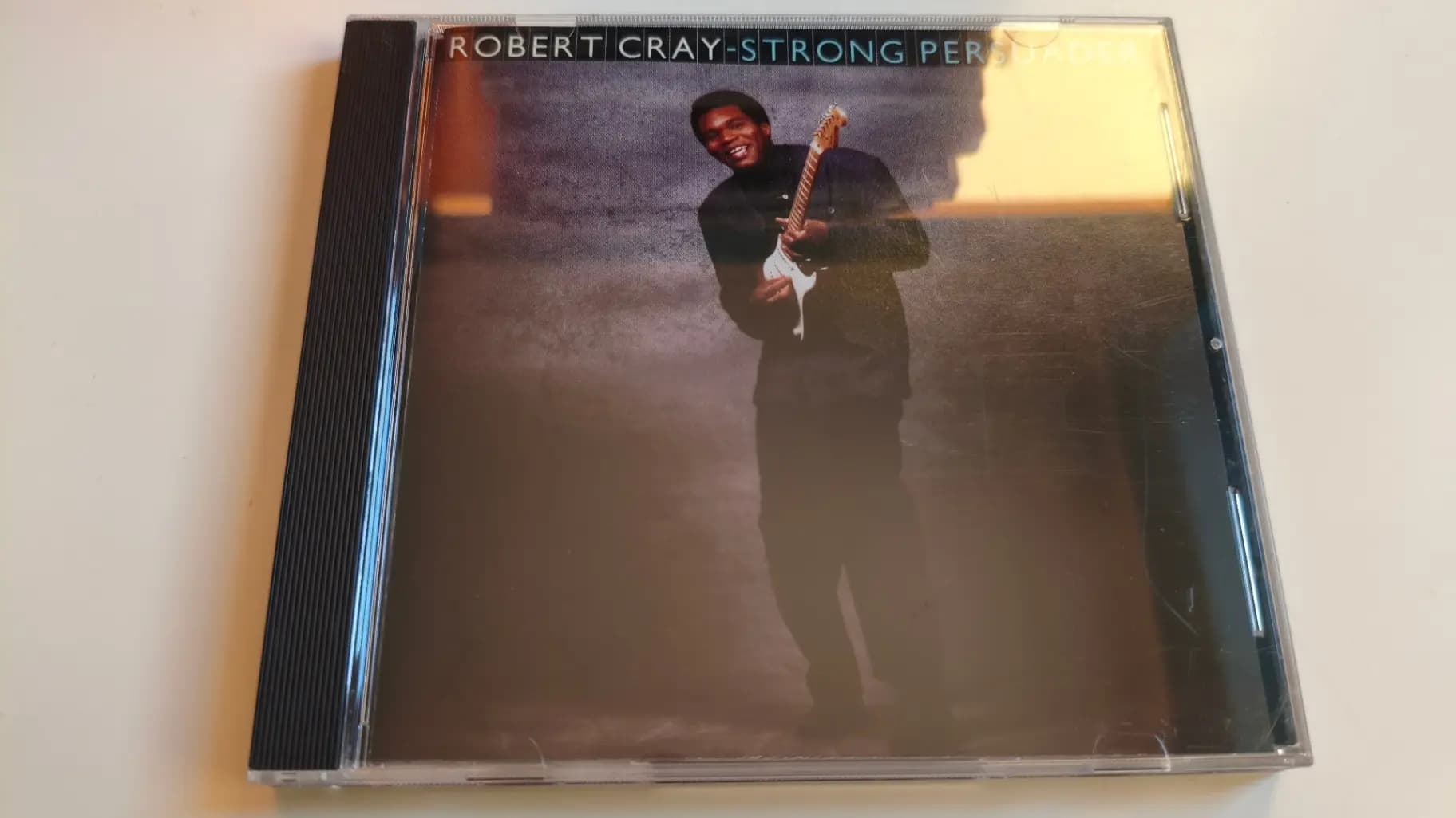 Okładka płyty Robert Cray - Strong Persuader