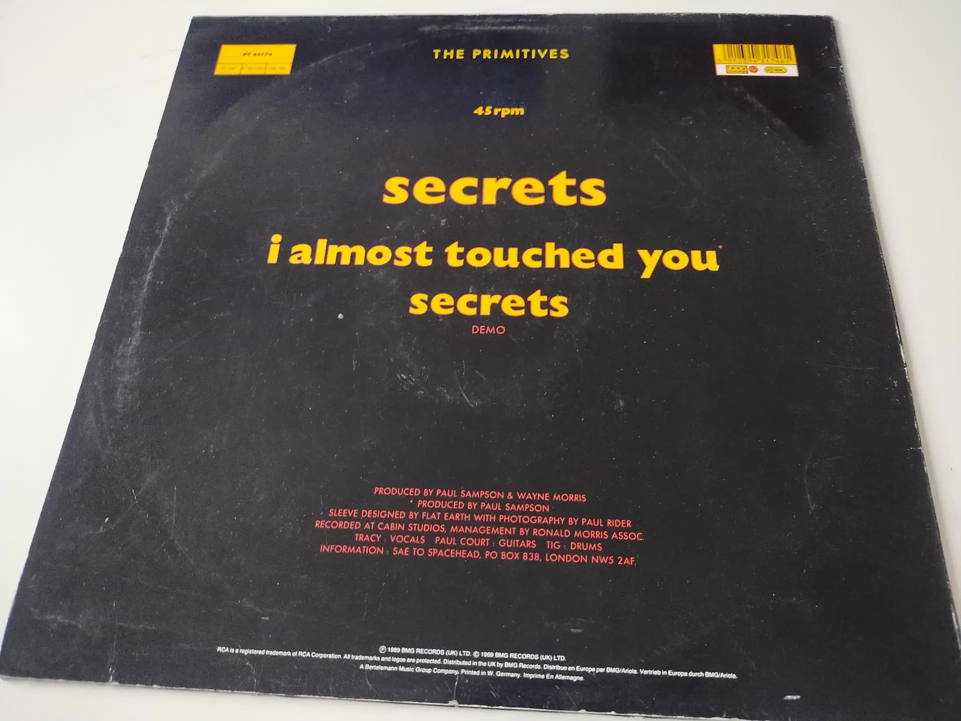 Główne zdjęcie - The Primitives - Secrets