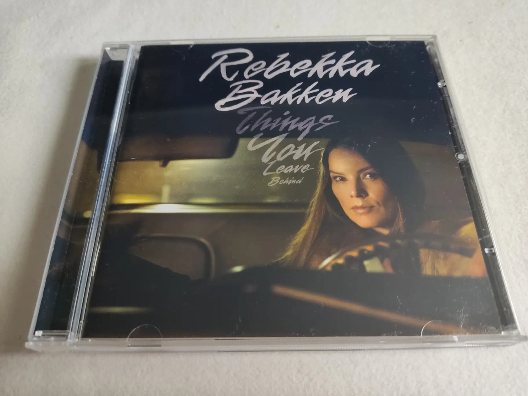 Główne zdjęcie - Rebekka Bakken - Things You Leave Behind