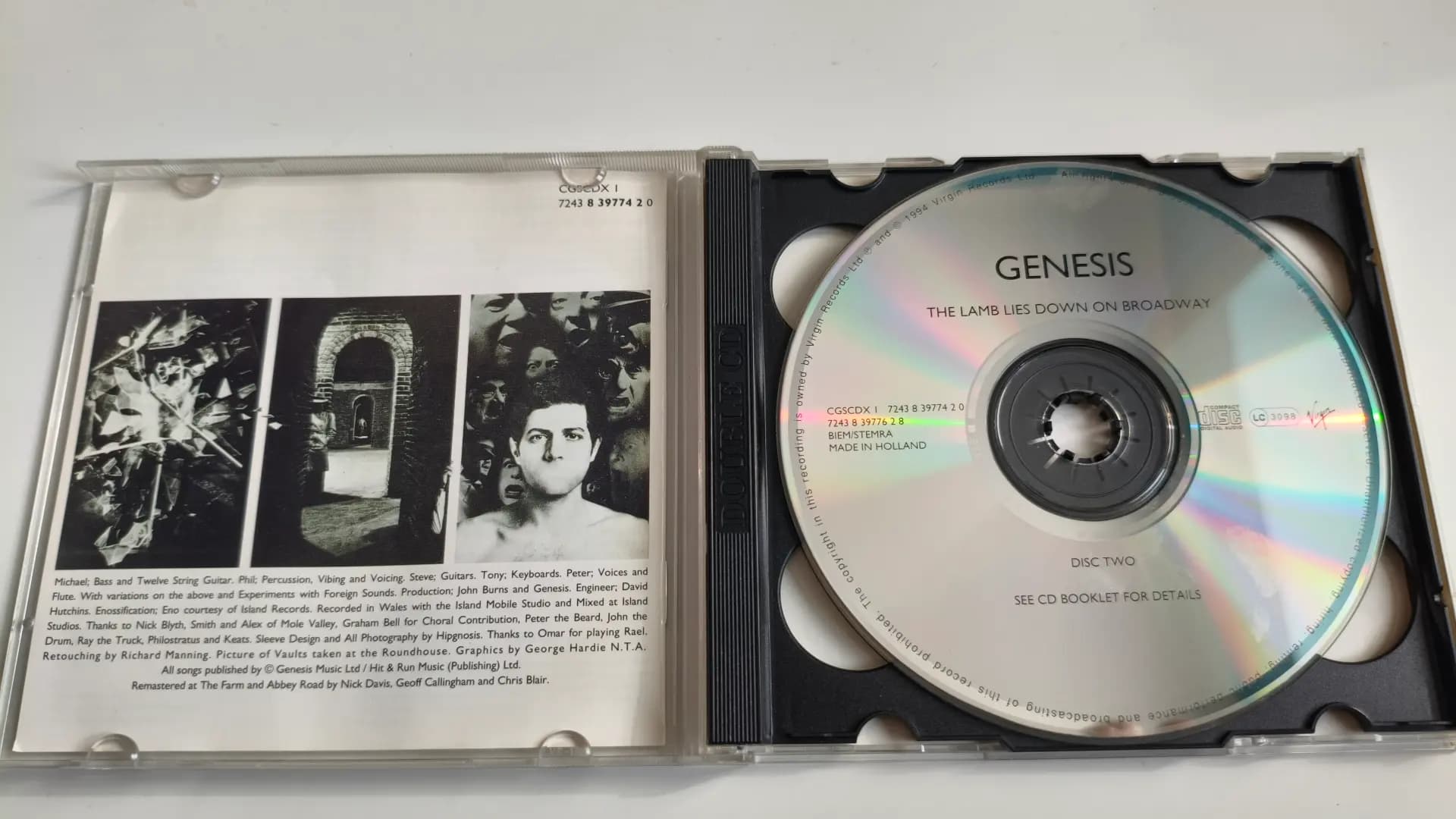 Główne zdjęcie - Genesis - The Lamb Lies Down On Broadway