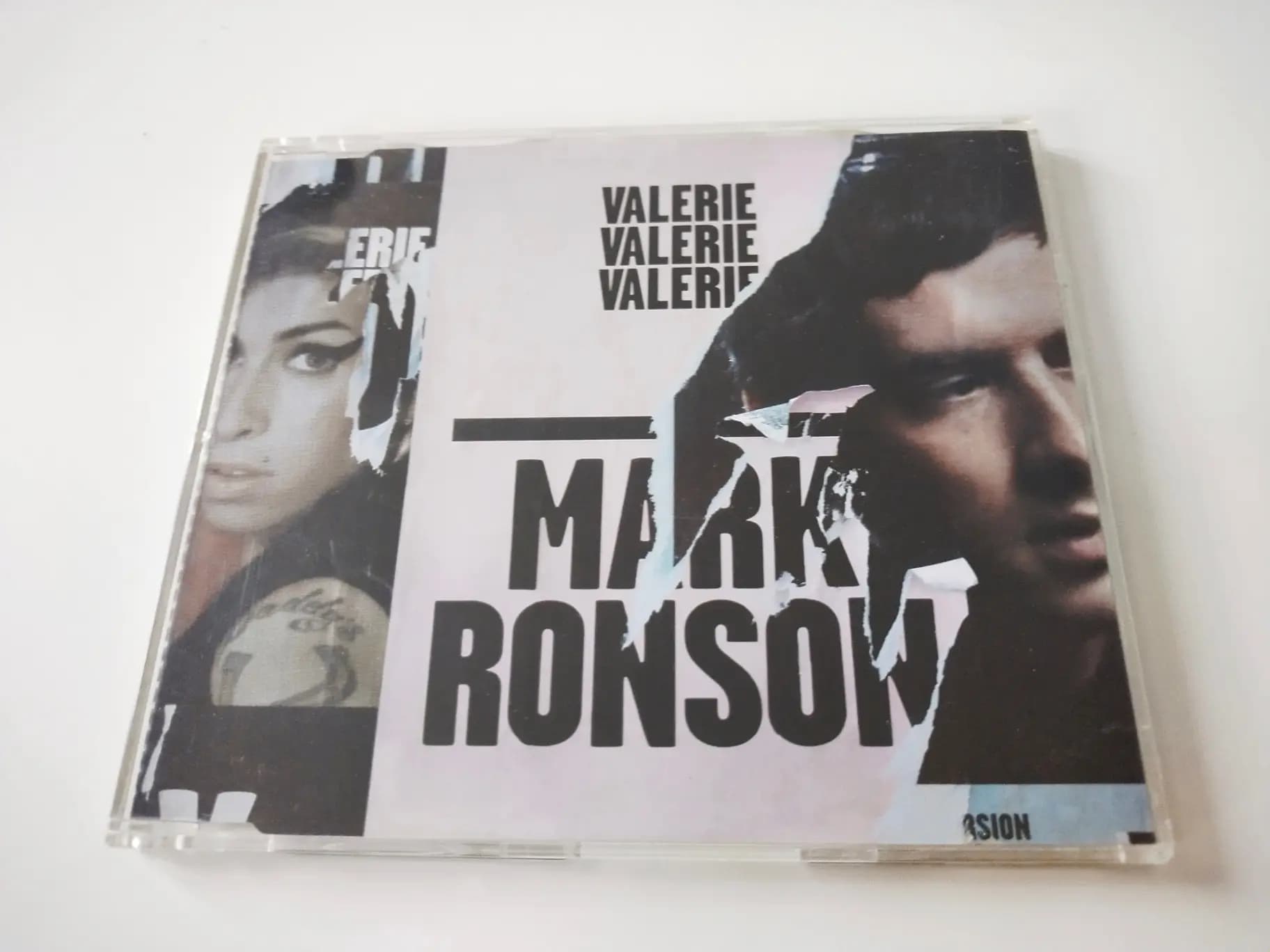 Okładka płyty Mark Ronson - Valerie