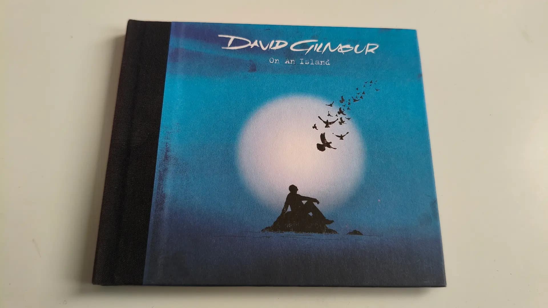 Okładka płyty David Gilmour - On An Island