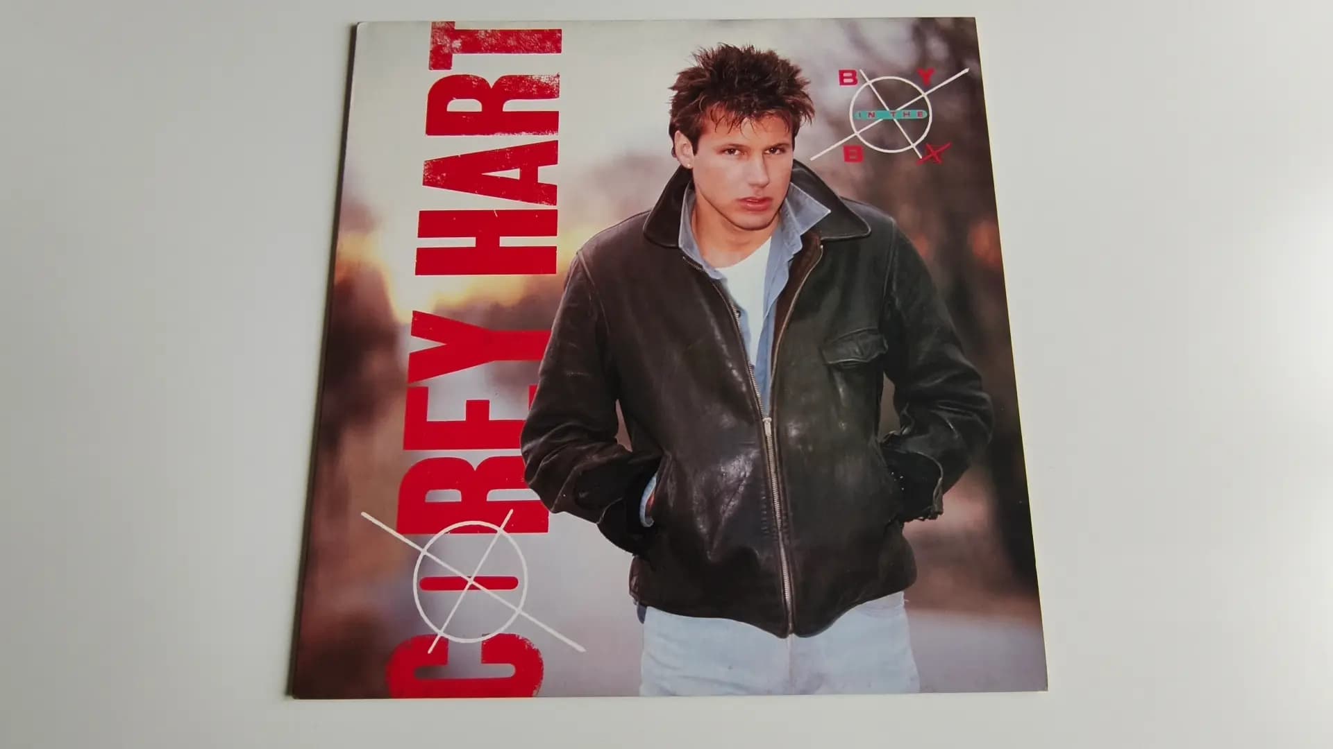 Główne zdjęcie - Corey Hart - Boy In The Box