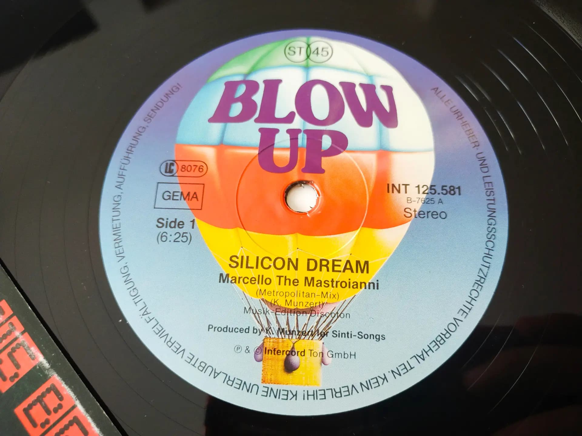 Główne zdjęcie - Silicon Dream - Marcello The Mastroianni (Metropolitan-Mix)