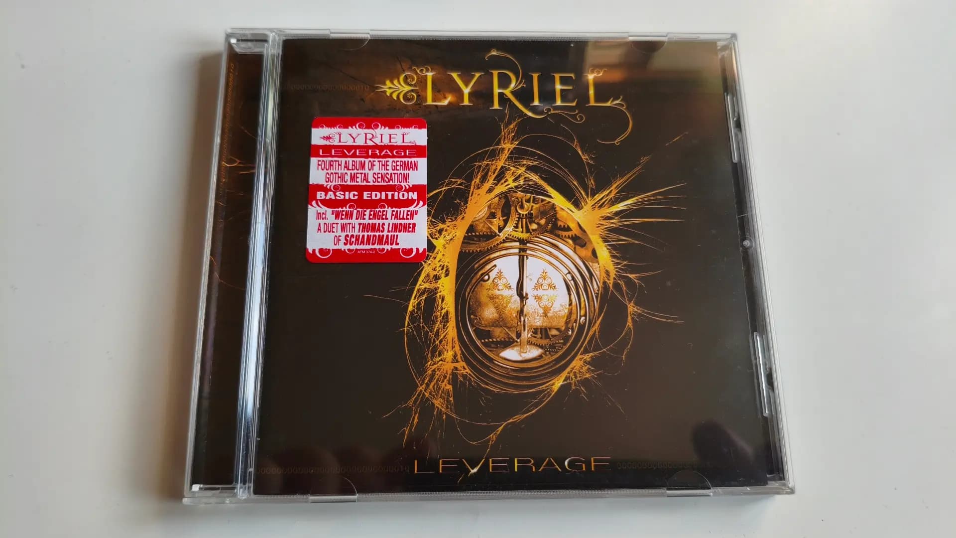 Leverage - Lyriel