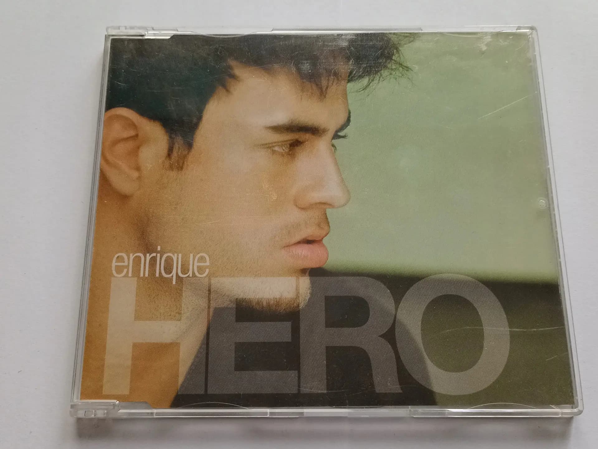 Główne zdjęcie - Enrique - Hero