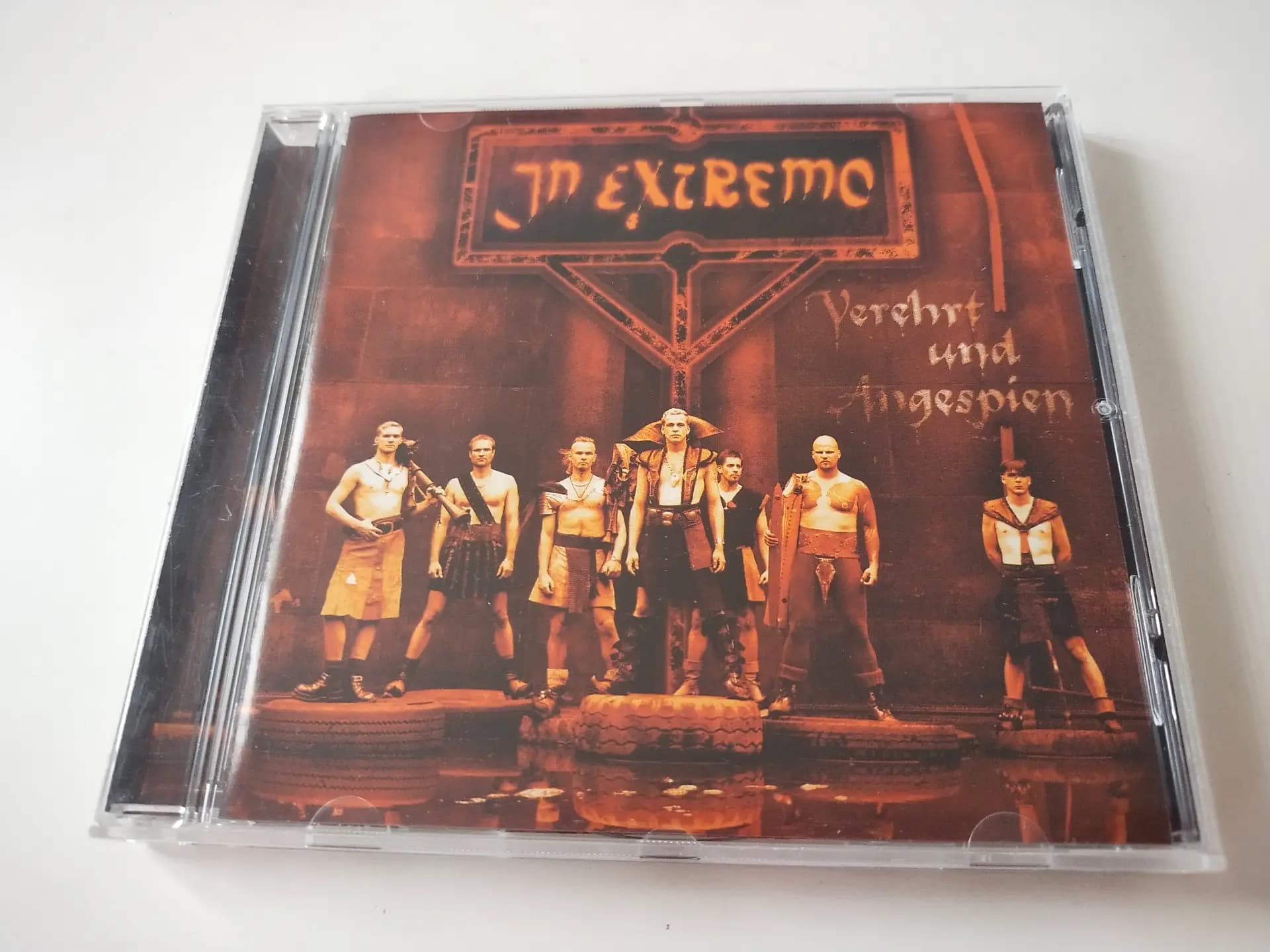 Główne zdjęcie - In Extremo - Verehrt Und Angespien
