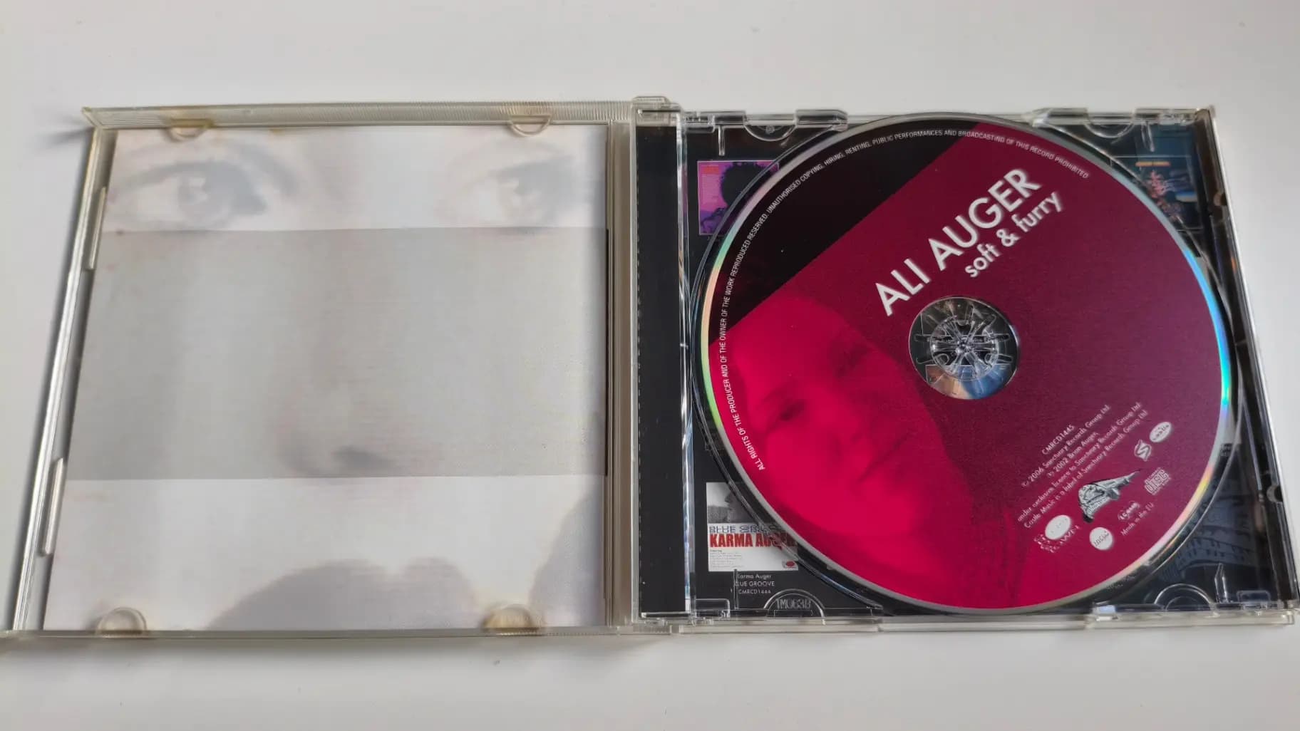 Główne zdjęcie - Ali Auger - Soft & Furry