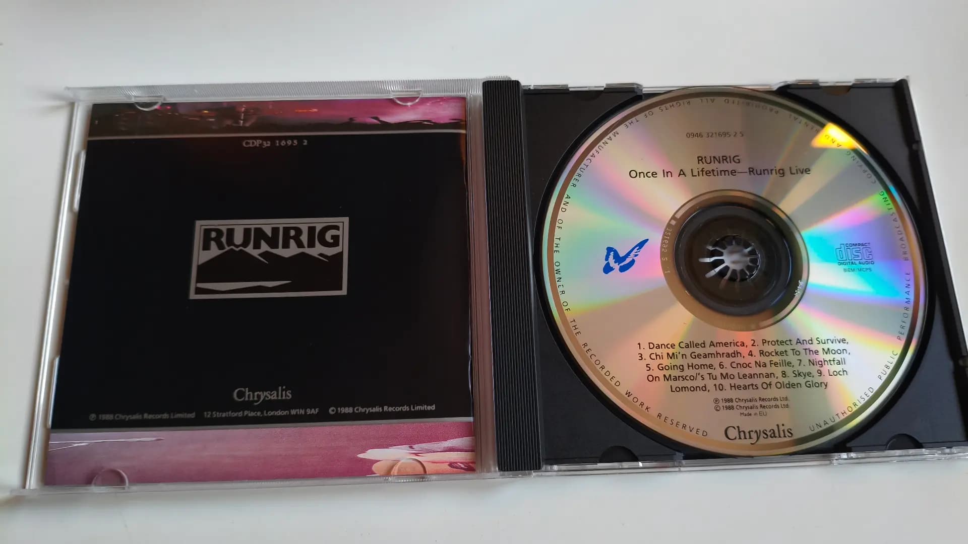 Główne zdjęcie - Runrig - Once In A Lifetime (Live)