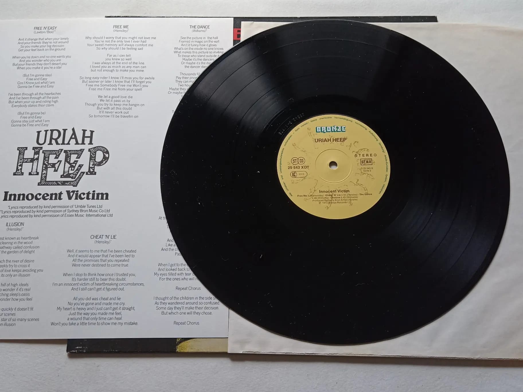 Główne zdjęcie - Uriah Heep - Innocent Victim