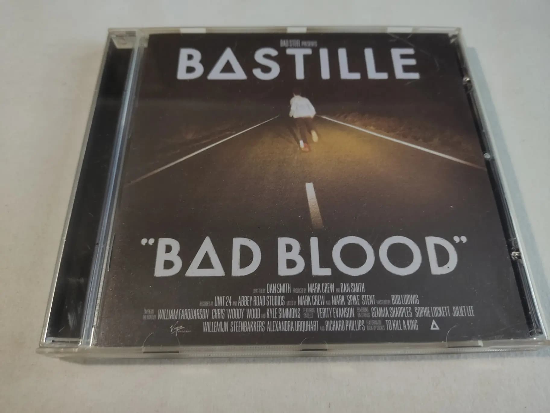 Główne zdjęcie - Bastille - Bad Blood