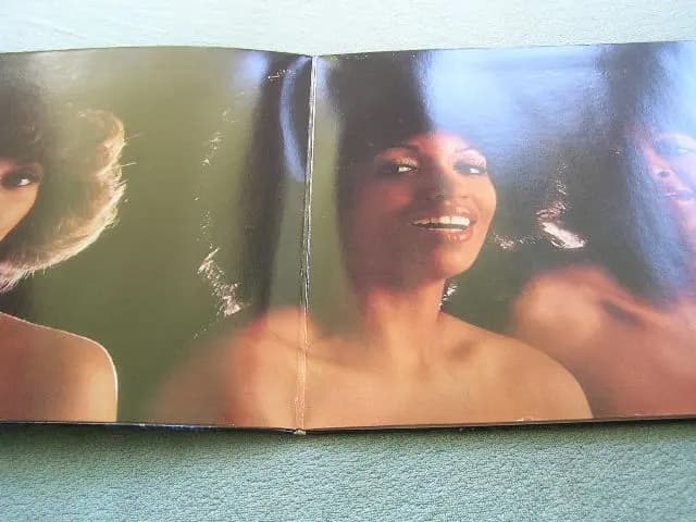 Główne zdjęcie - The Three Degrees - New Dimensions